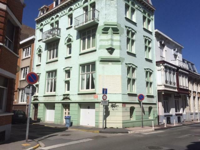 Appartement cosy à 30 mètres de la plage Dunkirk Exterior foto