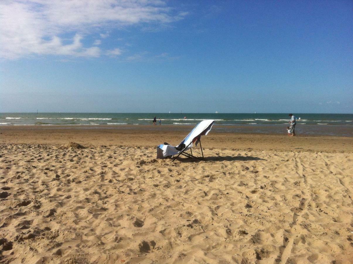 Appartement cosy à 30 mètres de la plage Dunkirk Exterior foto